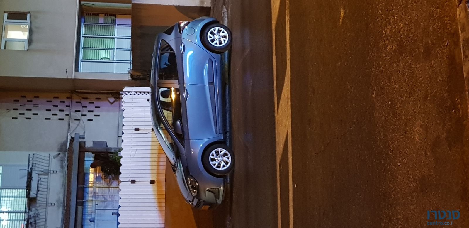 2018' Hyundai i10 Premium photo #1