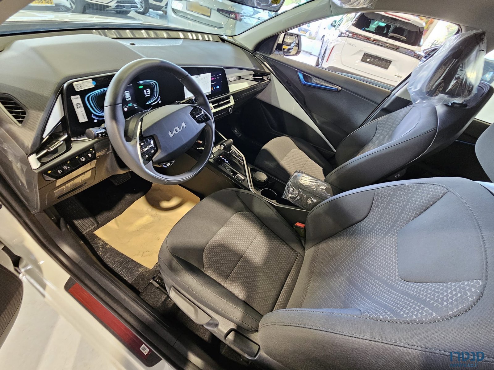 2025' Kia e-Niro photo #3