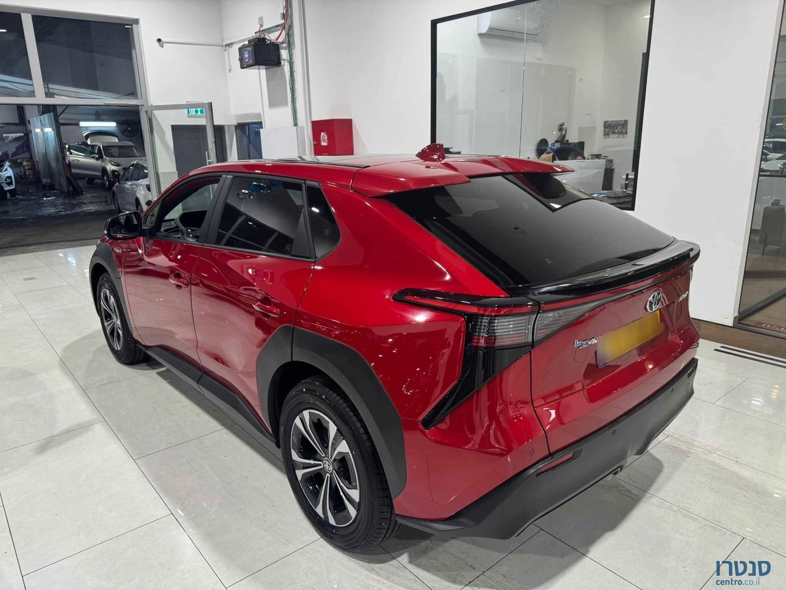 2024' Toyota bZ4X photo #4