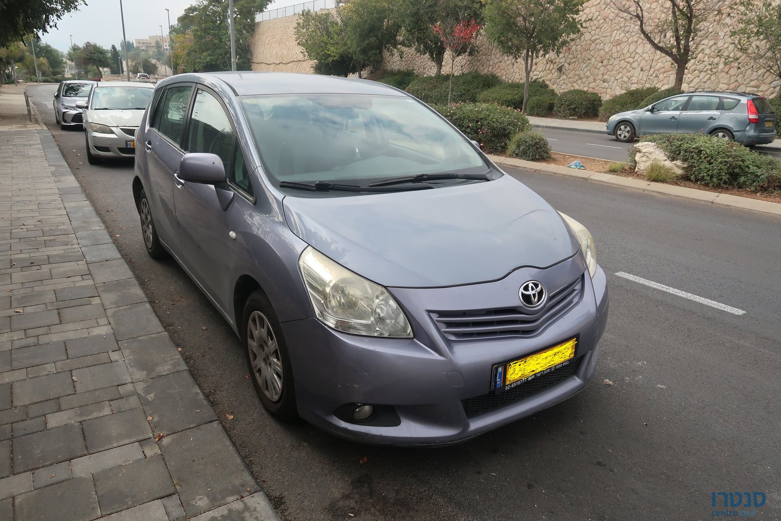2010' Toyota Verso טויוטה ורסו photo #1