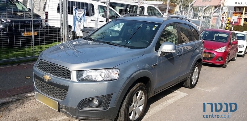 2014' Chevrolet Captiva photo #1