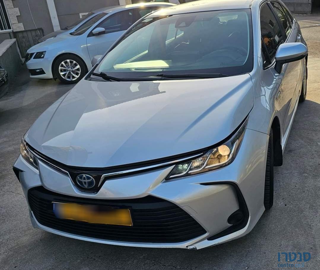 2021' Toyota Corolla טויוטה קורולה photo #3