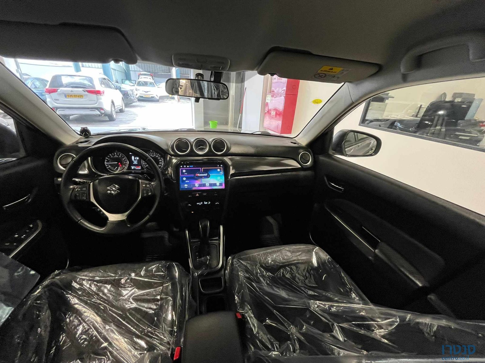 2019' Suzuki Vitara photo #4