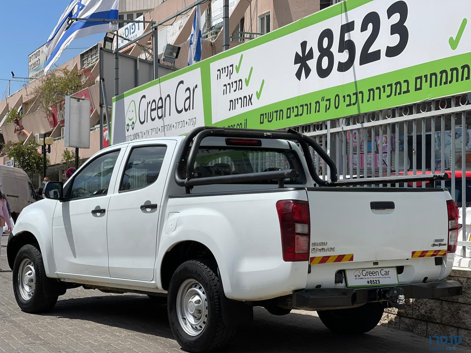 2015' Isuzu PICK UP photo #4