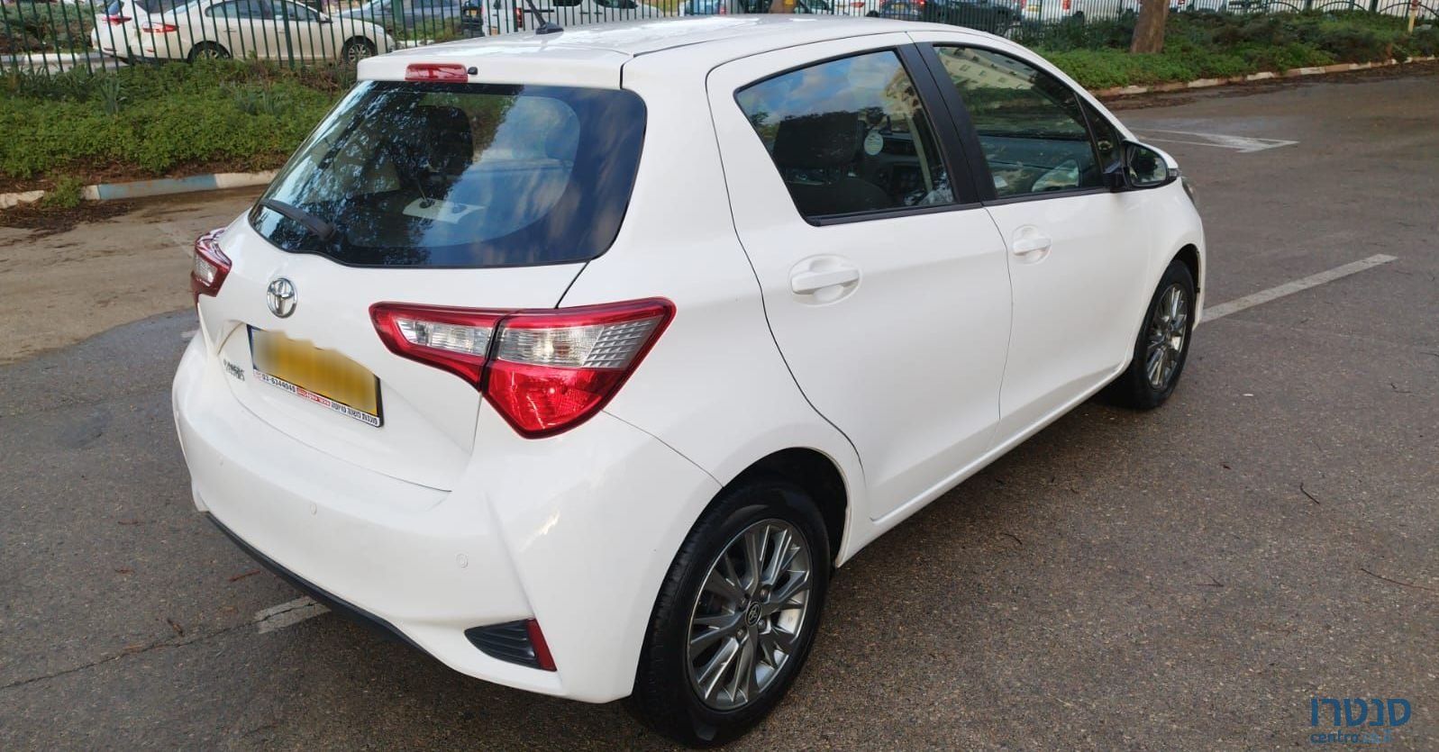 2020' Toyota Yaris טויוטה יאריס photo #6
