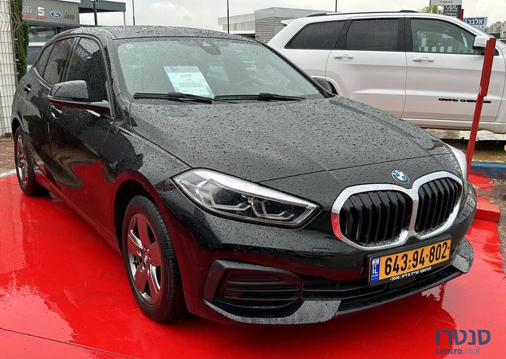 2021' BMW 1 Series ב.מ.וו סדרה 1 photo #2