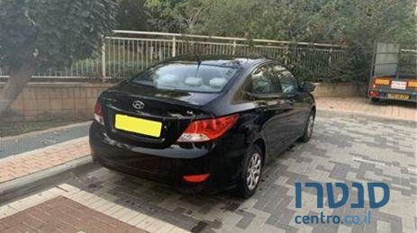 2013' Hyundai i25 יונדאי photo #2