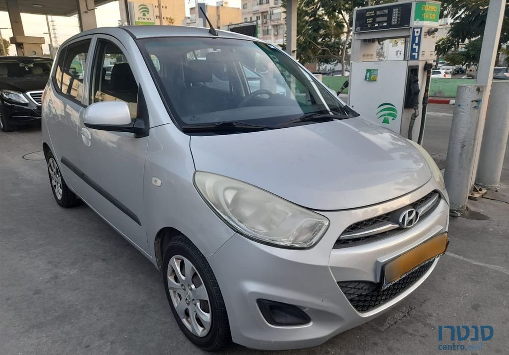 2012' Hyundai i10 יונדאי photo #3