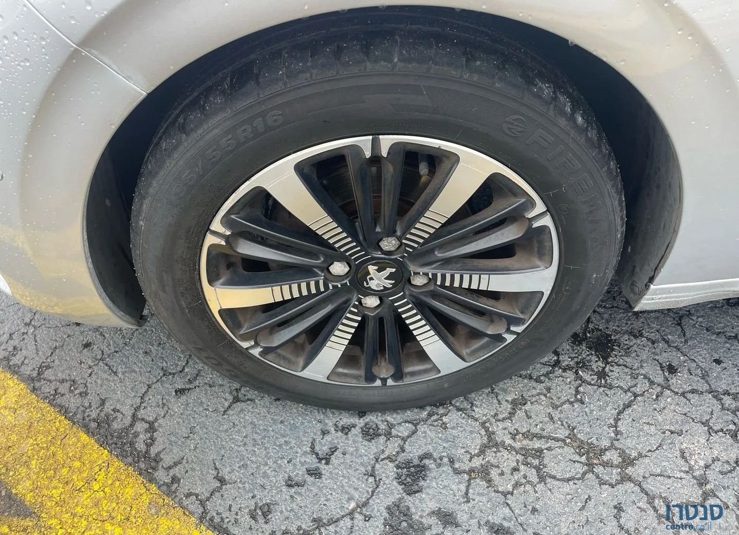 2019' Peugeot 208 פיג'ו photo #5