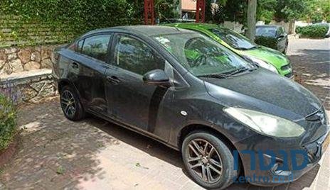 2010' Mazda 2 מאזדה 2 אקטיב photo #1