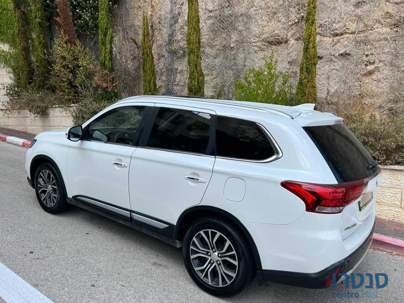 2017' Mitsubishi Outlander מיצובישי אאוטלנדר photo #6