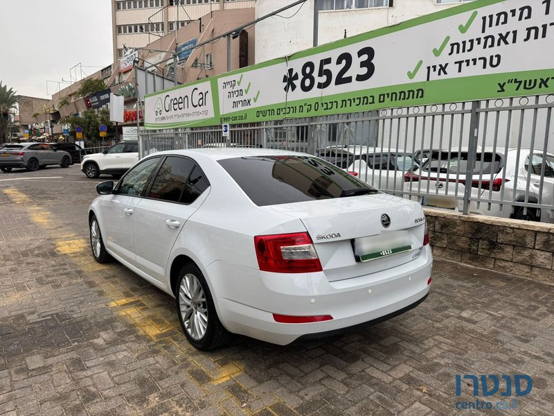 2017' Skoda Octavia photo #4