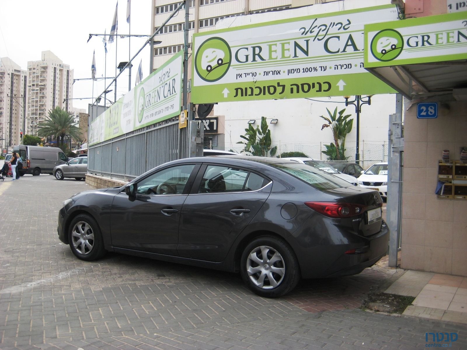 2015' Mazda 3 photo #4