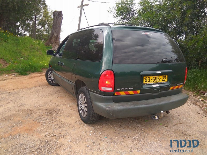 1998' Chrysler Voyager photo #7