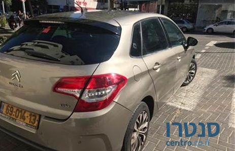 2012' Citroen C4 C4 סיטרואן photo #1