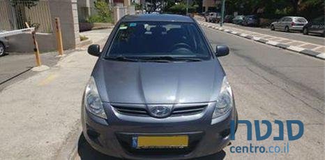 2012' Hyundai i20 אינספייר photo #1