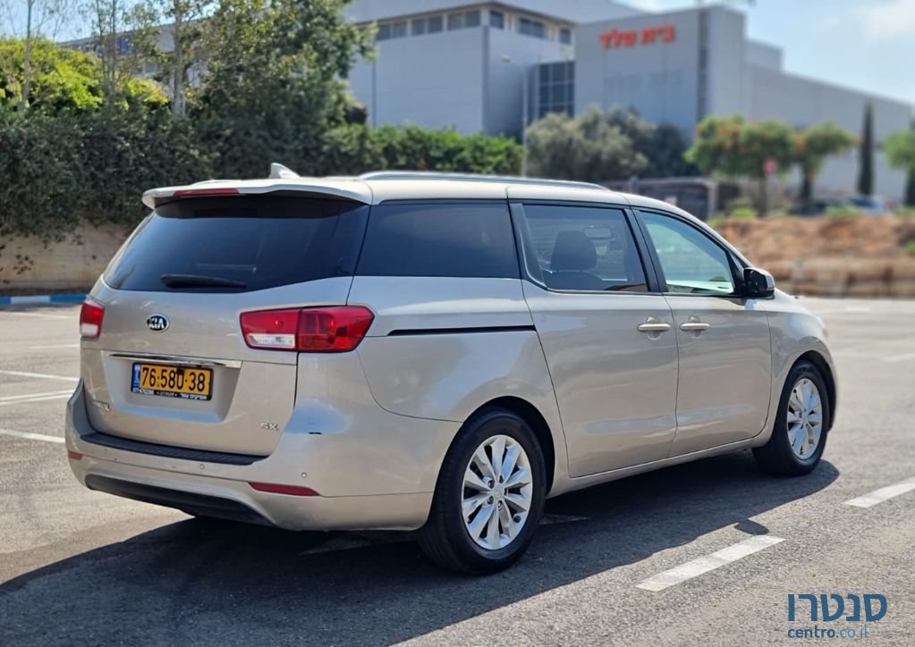 2016' Kia Carnival קיה קרניבל photo #3
