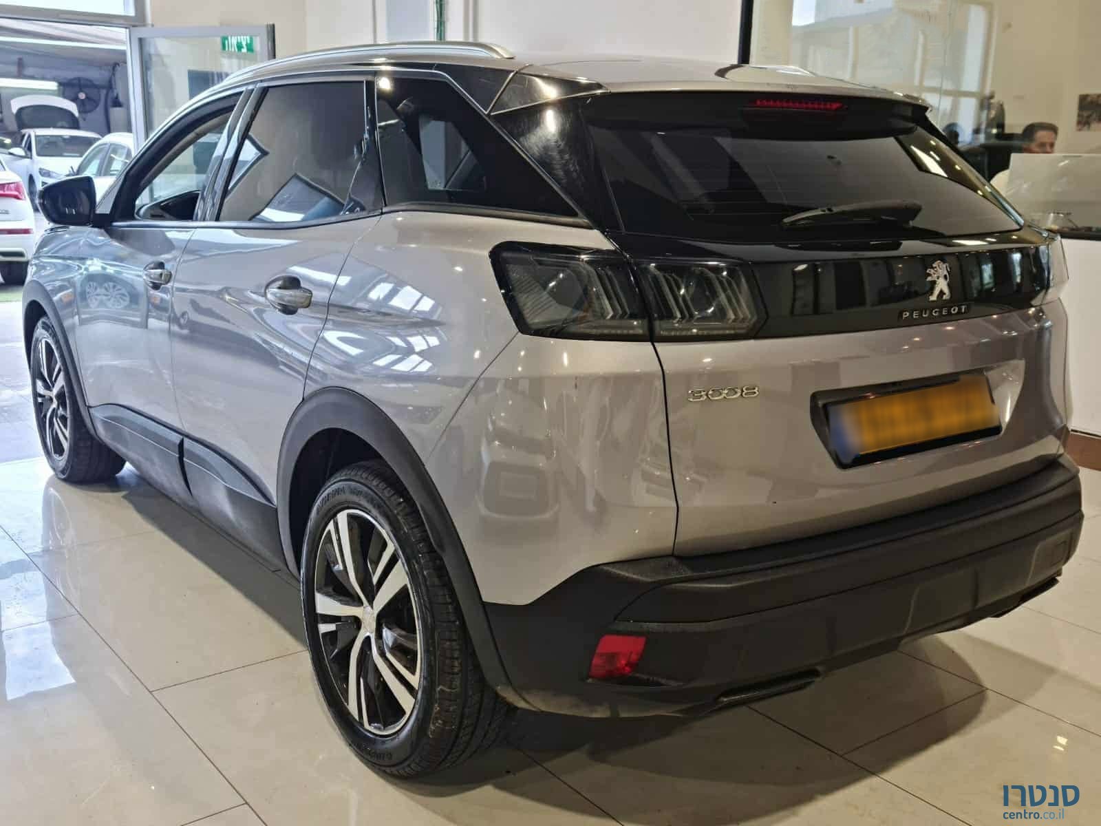 2023' Peugeot 3008 photo #4