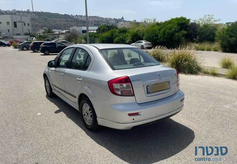 2011' Suzuki SX4 סוזוקי photo #4