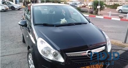 2011' Opel Corsa photo #3