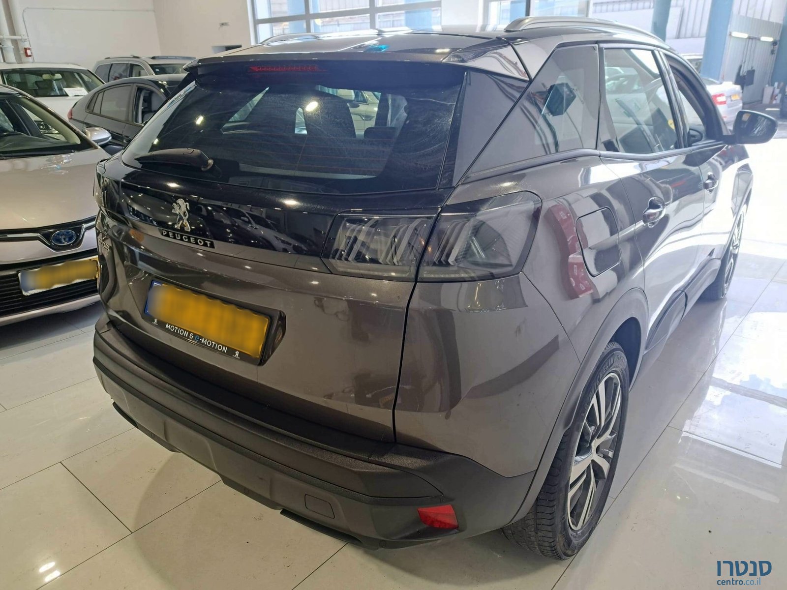 2021' Peugeot 3008 photo #3