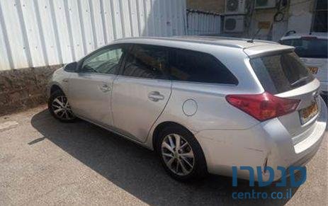 2014' Toyota Auris טויוטה אוריס photo #2