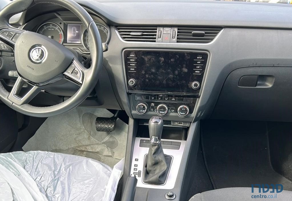 2019' Skoda Octavia סקודה אוקטביה photo #3