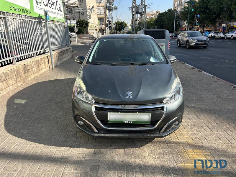 2018' Peugeot 208 photo #4