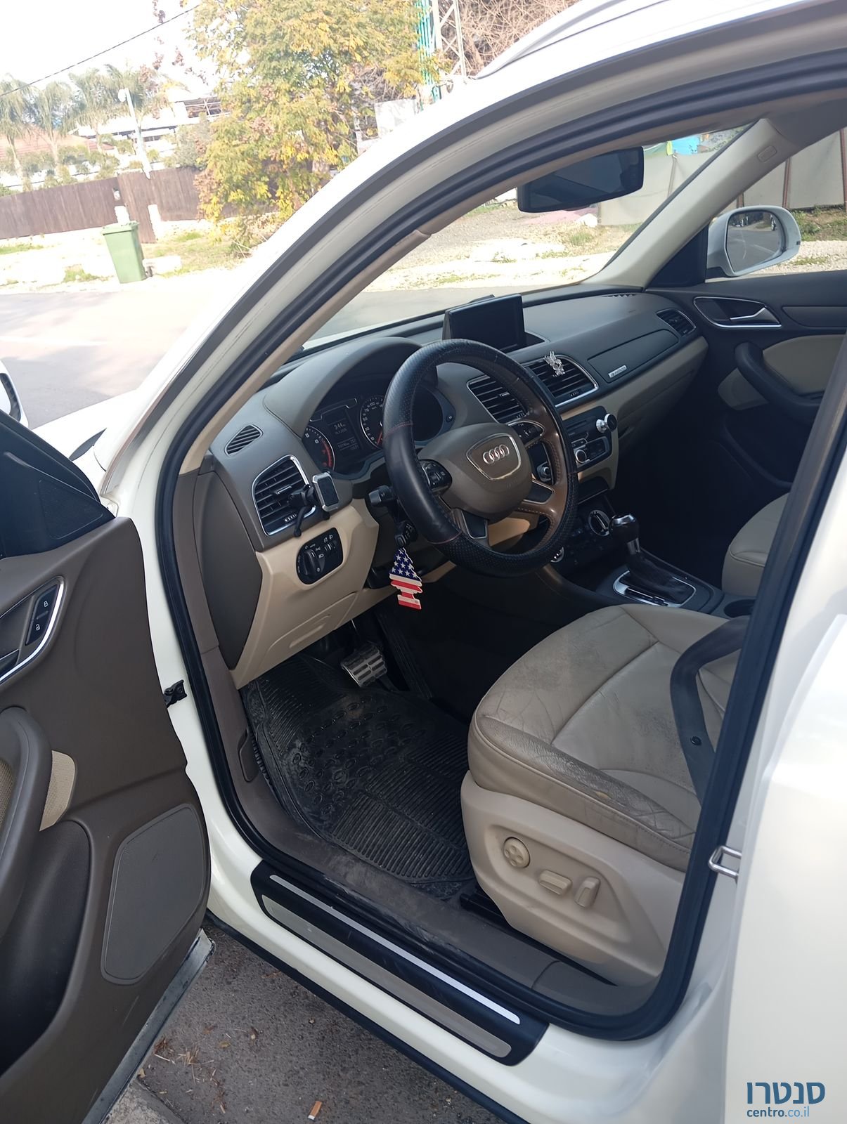 2013' Audi Q3 אאודי photo #1