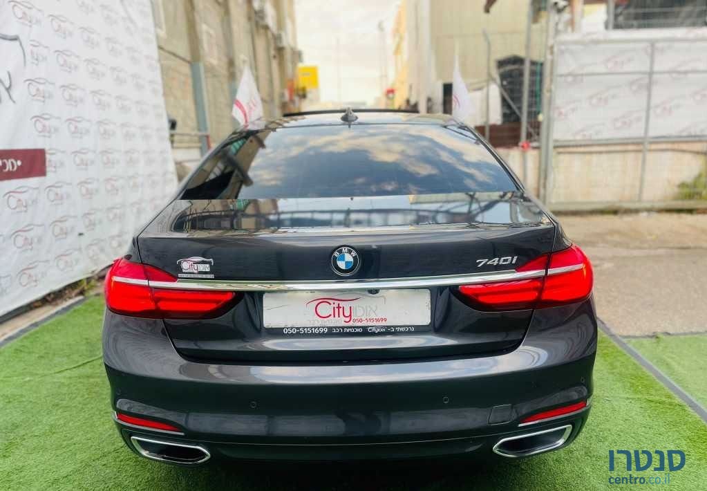2016' BMW 7 Series ב.מ.וו סדרה 7 photo #4