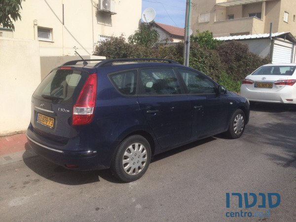 2010' Hyundai i30 photo #3