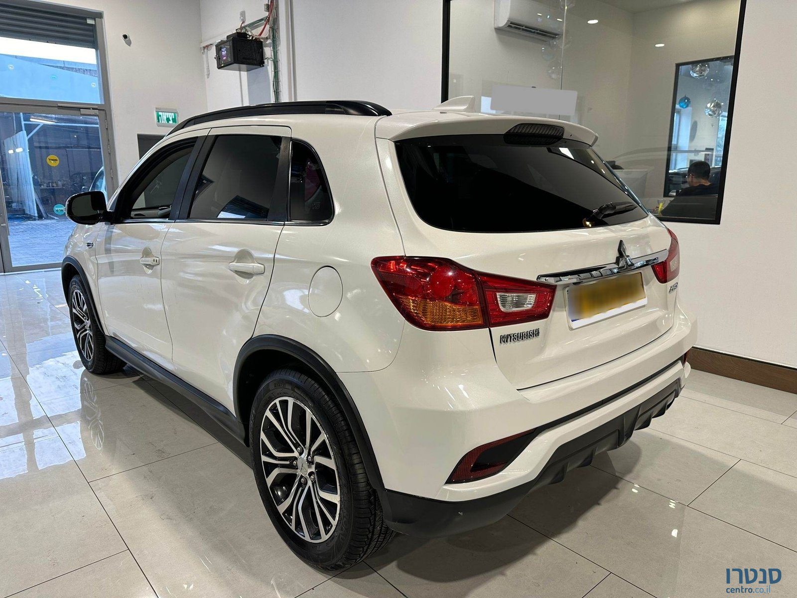 2019' Mitsubishi ASX photo #4