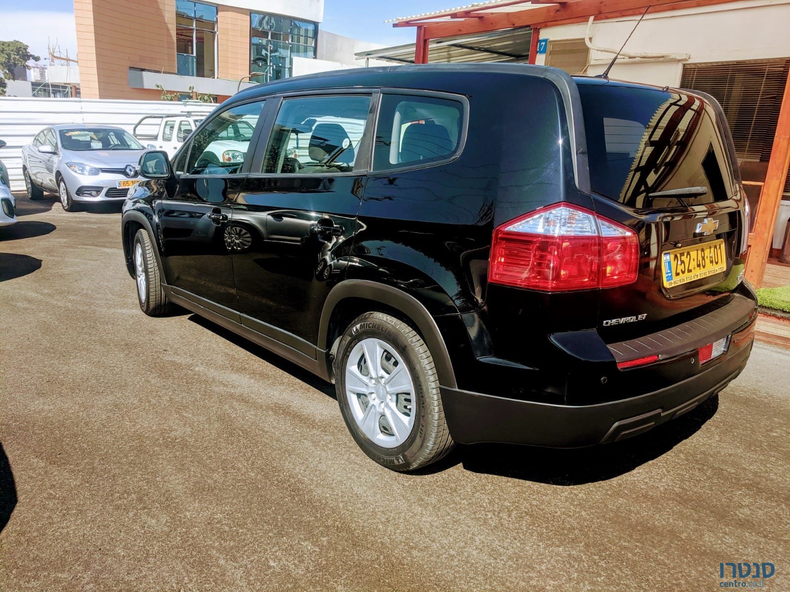 2018' Chevrolet Orlando photo #2