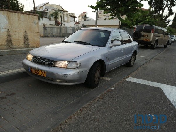 1998' Kia Clarus photo #1