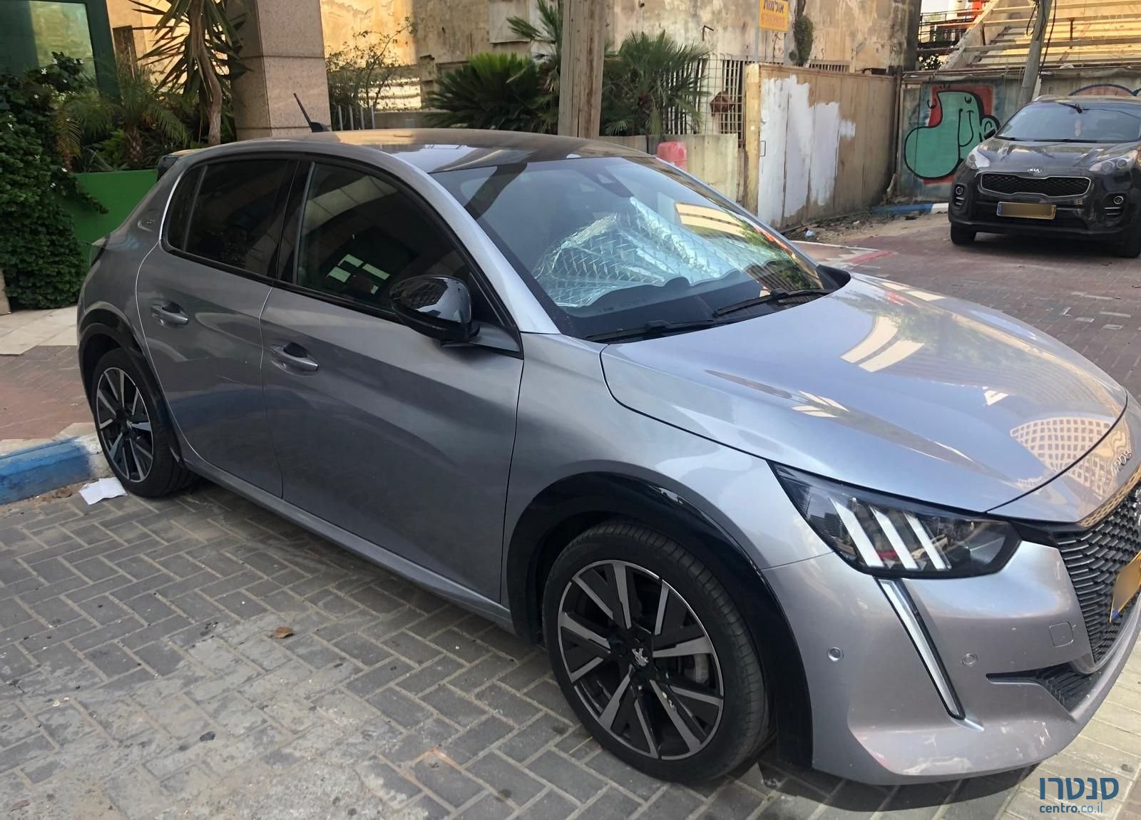 2021' Peugeot 208 פיג'ו photo #2