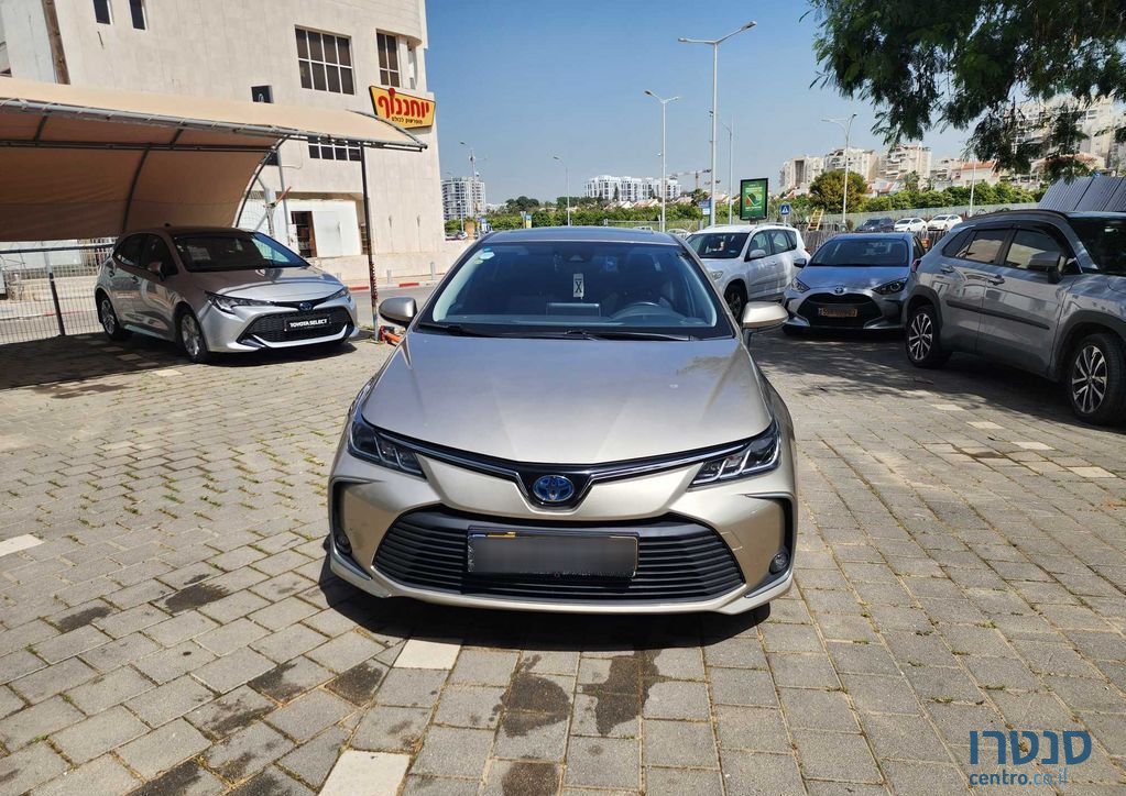 2020' Toyota Corolla טויוטה קורולה photo #5