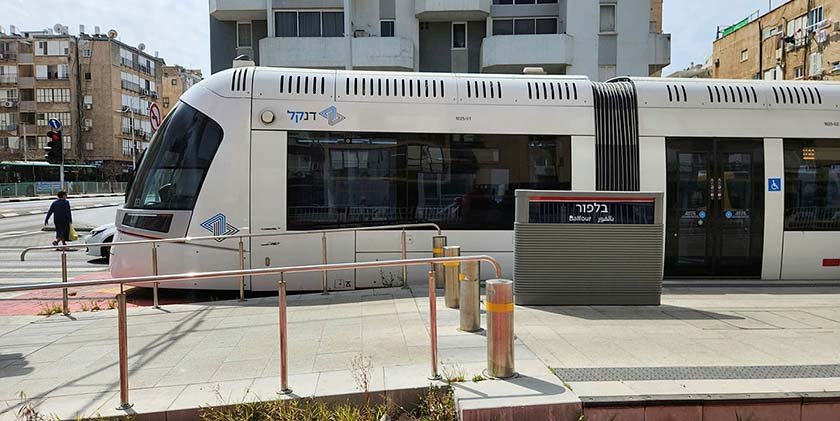 אגד תפעיל את שני קווי הרכבת הקלה הבאים, הירוק והסגול במטרופולין תל אביב