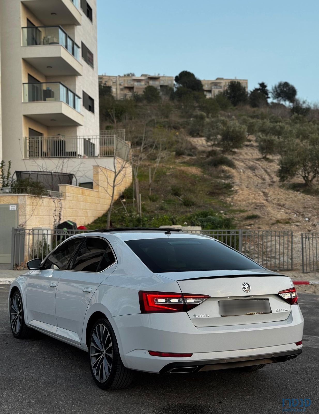 2018' Skoda Superb סקודה סופרב photo #3