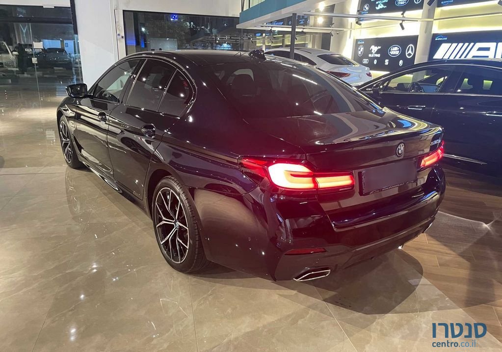 2024' BMW 5 Series ב.מ.וו סדרה 5 photo #3