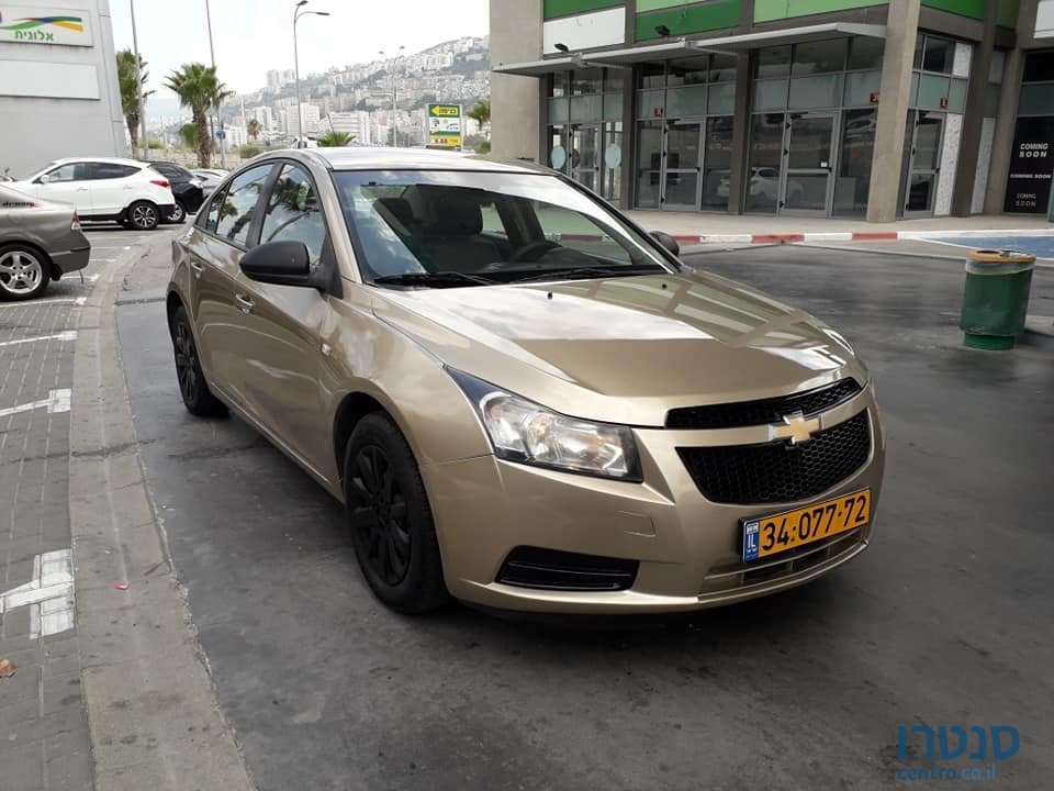 2010' Chevrolet Cruze photo #1