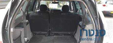 2008' Mitsubishi Grandis מיצובישי גרנדיס photo #2