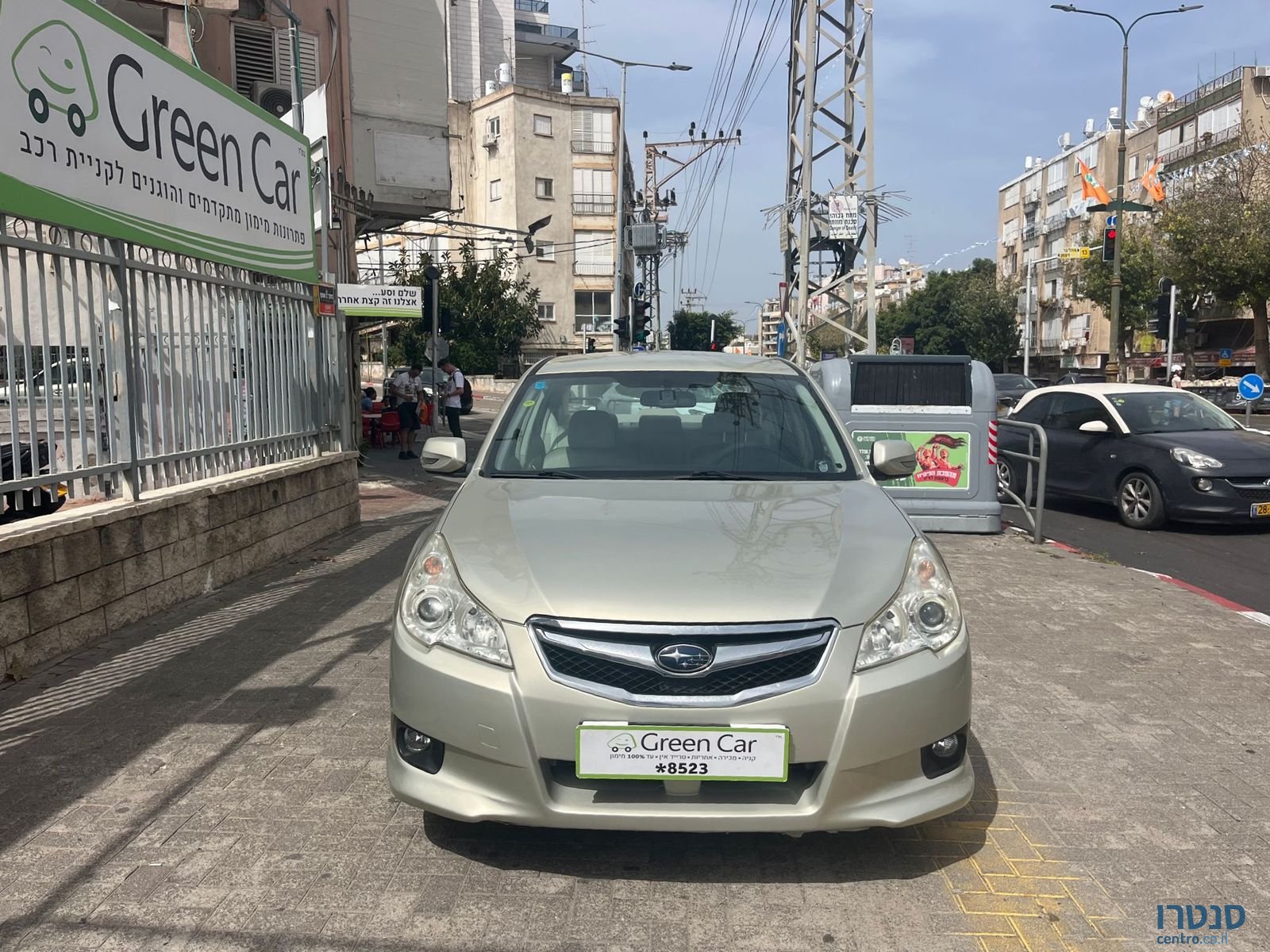 2013' Subaru B4 photo #2