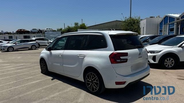 2018' Citroen C4 Picasso סיטרואן C4 פיקאסו photo #2