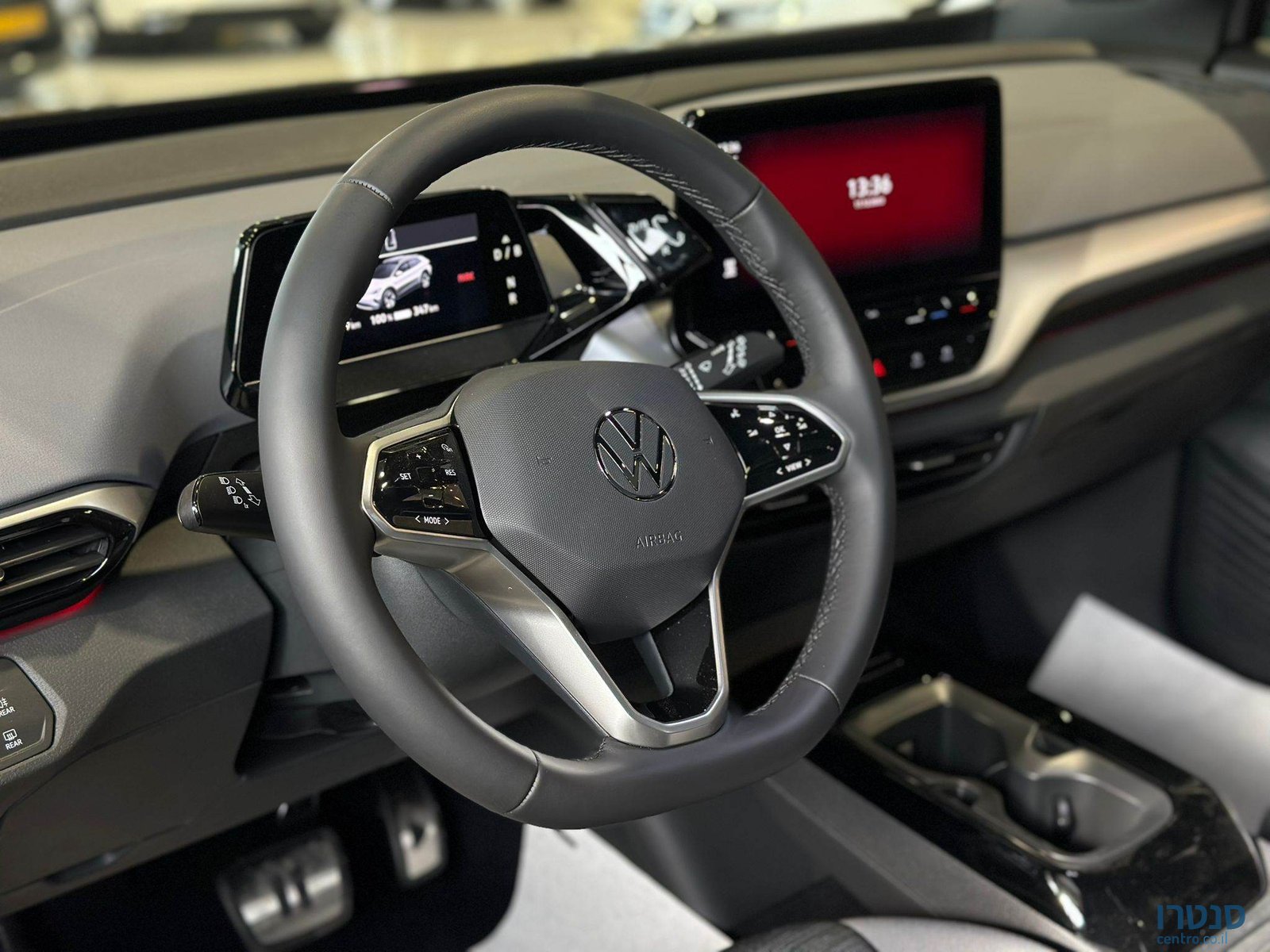 2023' Volkswagen ID.4 photo #6