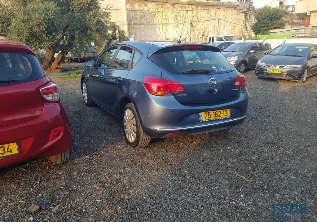 2013' Opel Astra אופל אסטרה photo #3