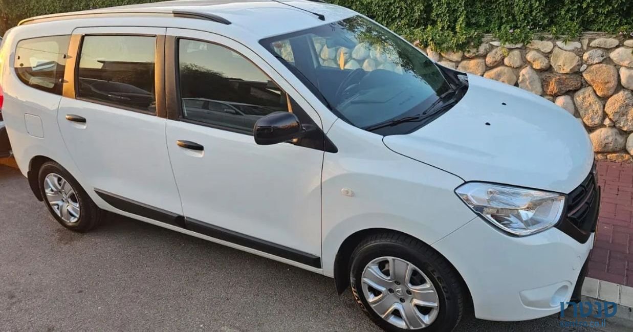 2022' Dacia Lodgy דאצ'יה לודג'י photo #1
