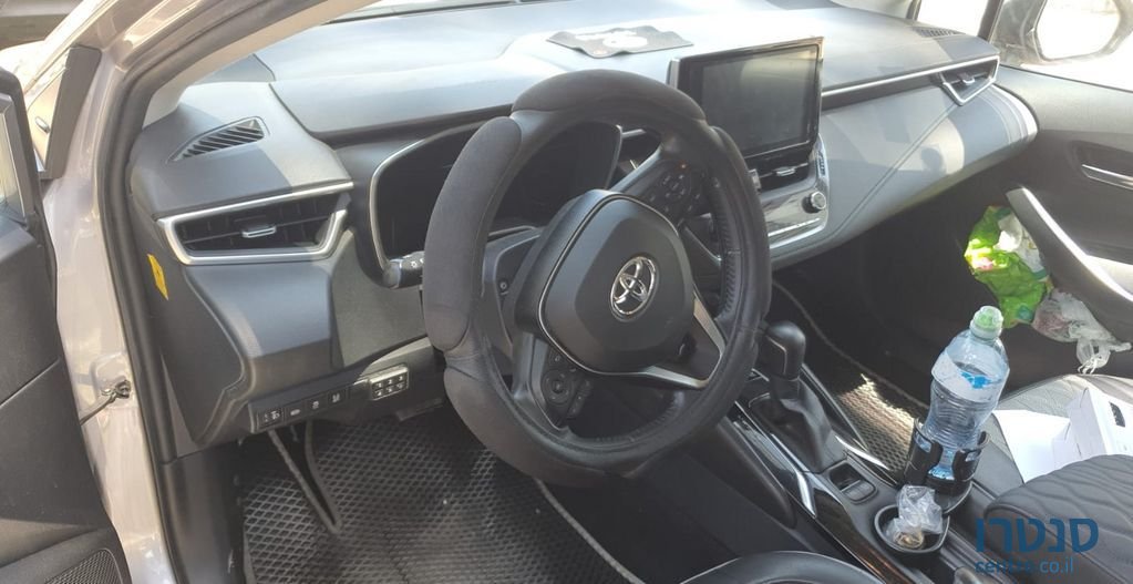 2019' Toyota Corolla טויוטה קורולה photo #6