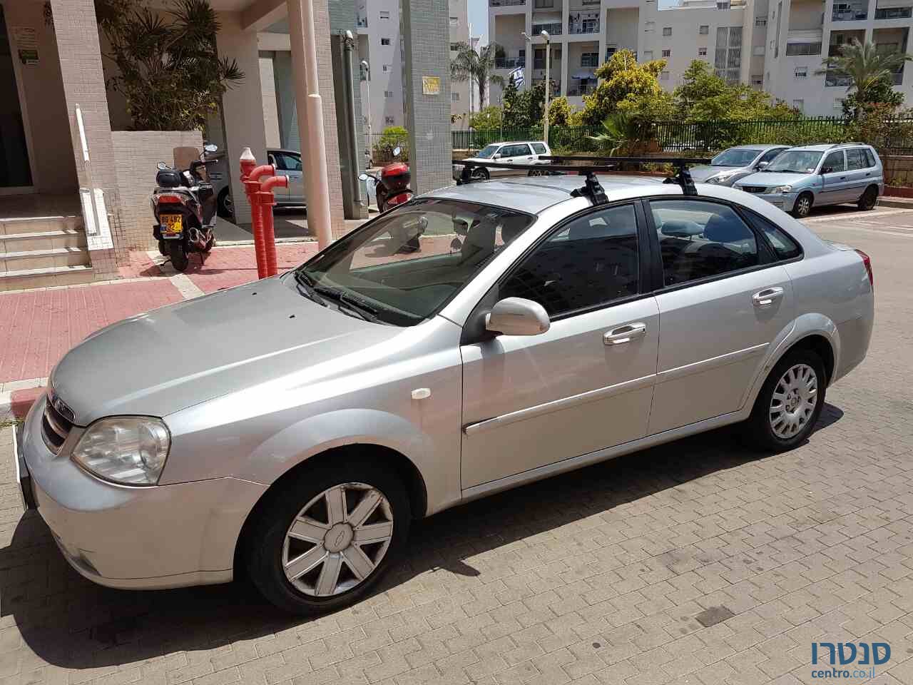 2008' Chevrolet Optra photo #1