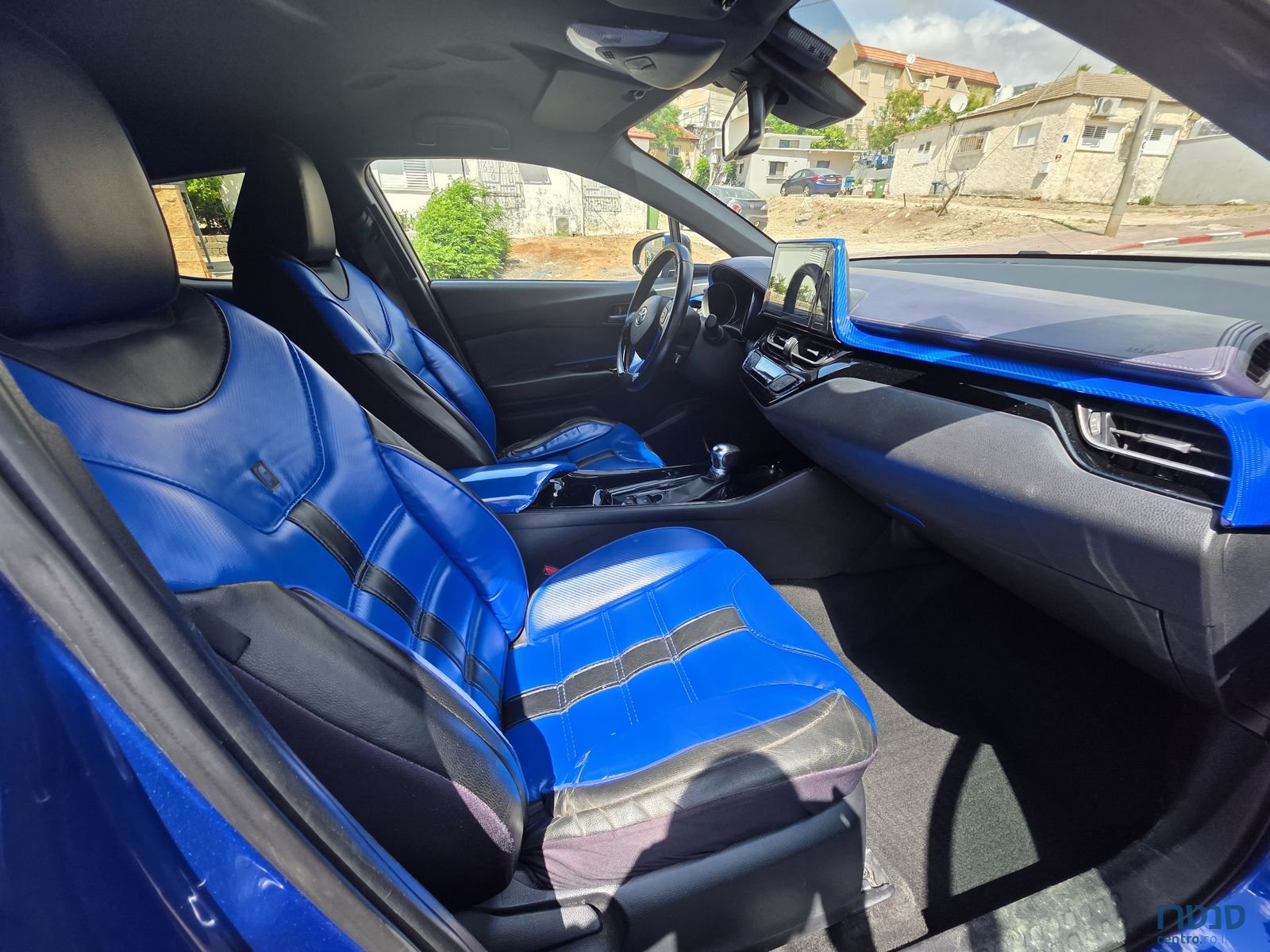 2017' Toyota C-HR טויוטה photo #1