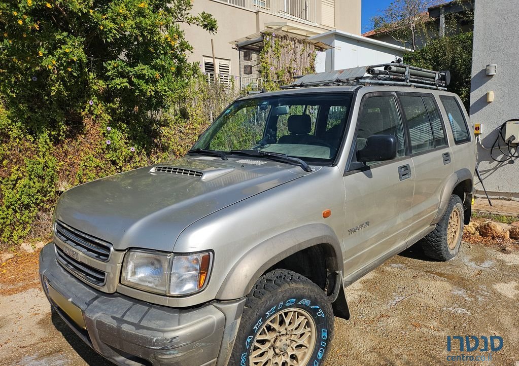 2001' Isuzu Trooper איסוזו טרופר photo #1